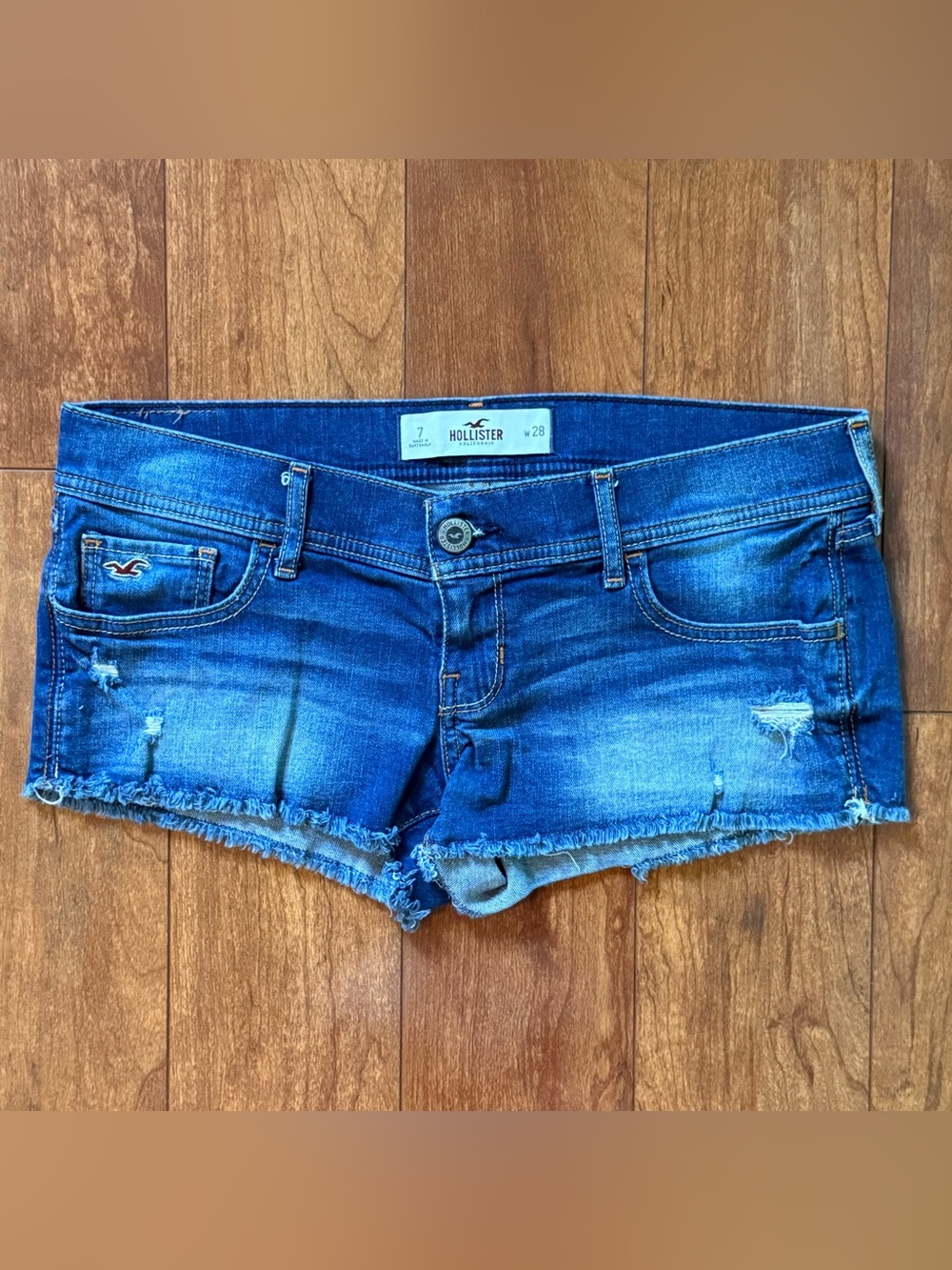 Hollister Y2K Low Rise Distressed Denim Micro Mini Shorts Size 7 / 28
